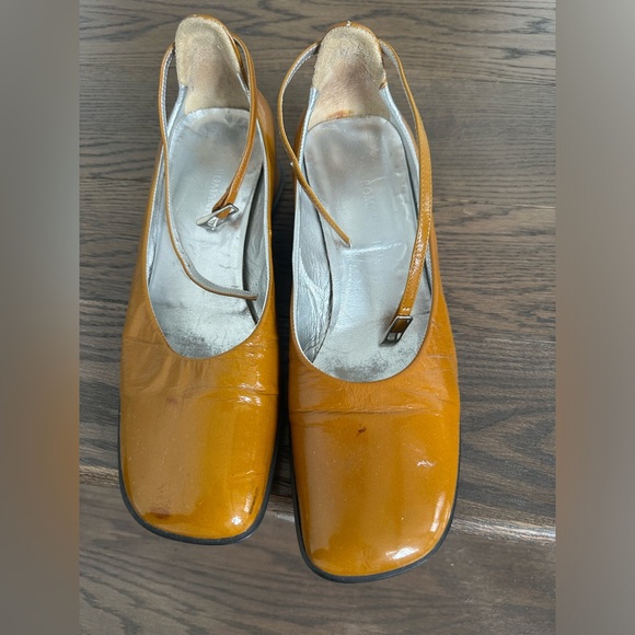 Italian leather shoes with ankle strap - Picture 2 of 2